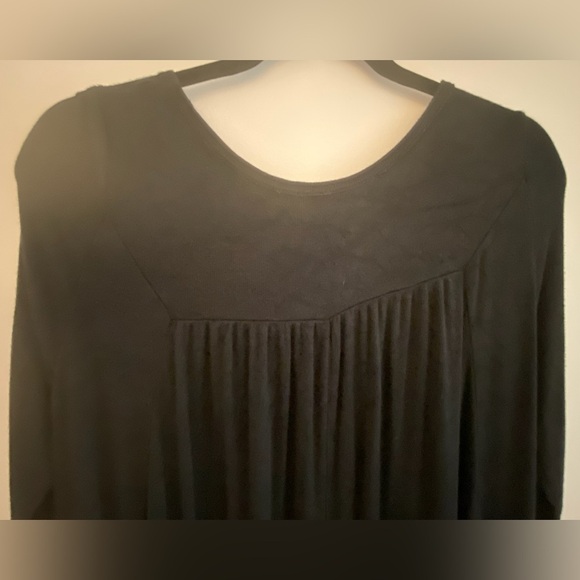 Free People We The Free Black Long Sleeve Black Top Women's Sz Medium - Picture 12 of 12